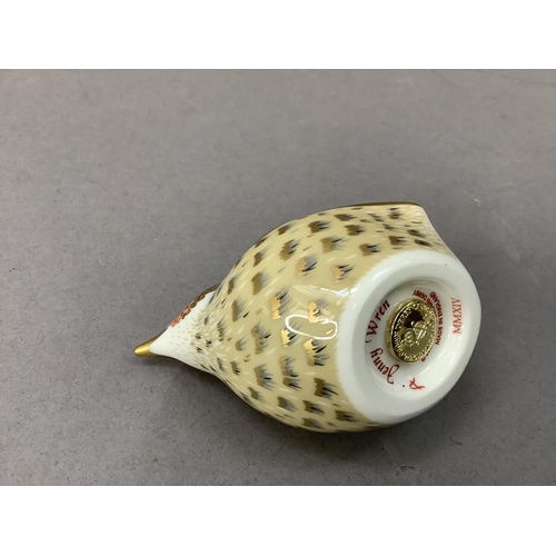 27 - A Royal Crown Derby Jenny Wren with gold button to underside