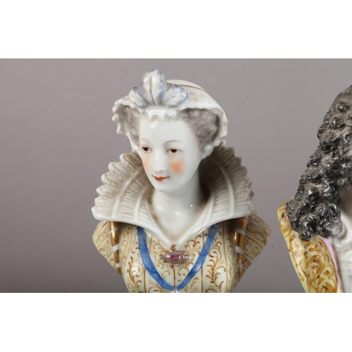 27 - A Set of three 19th century Samson porcelain busts of Madame Pompadour, Moliere and of Marie Stuart,... 