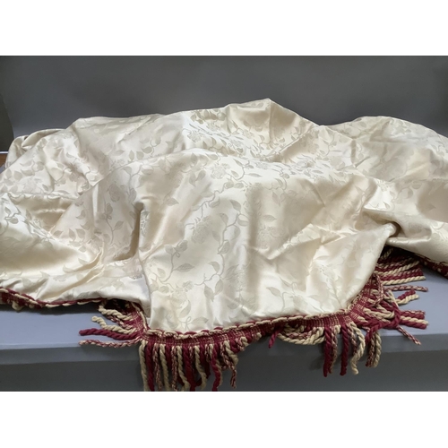 177 - A quantity of table linens embroidered crocheted etc together with a circular cloth with tassel frin... 