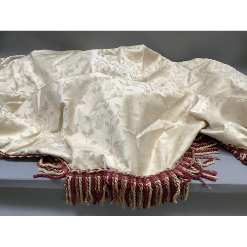 177 - A quantity of table linens embroidered crocheted etc together with a circular cloth with tassel frin... 