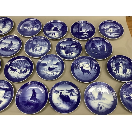 135 - A set of Royal Copenhagen Christmas plates running from 1960 to 1985 (1961 missing)