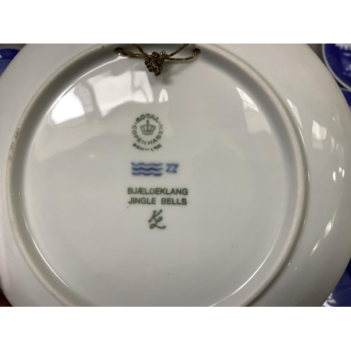 135 - A set of Royal Copenhagen Christmas plates running from 1960 to 1985 (1961 missing)