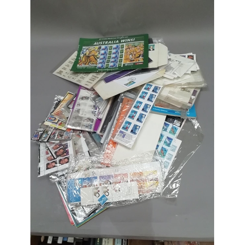 261 - A quantity of First Day Covers and some loose stamps