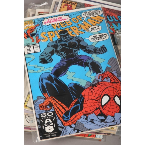 19 - A collection of Marvel comics to include Web of Spiderman/Spectacular Spiderman/Amazing Spiderman (i... 