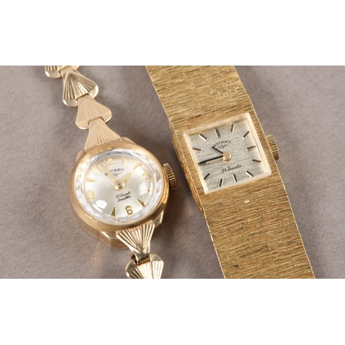 431 - A ROTARY LADY'S COCKTAIL WRISTWATCH c.1963, in 9ct gold case and integral shell link bracelet no. 64... 