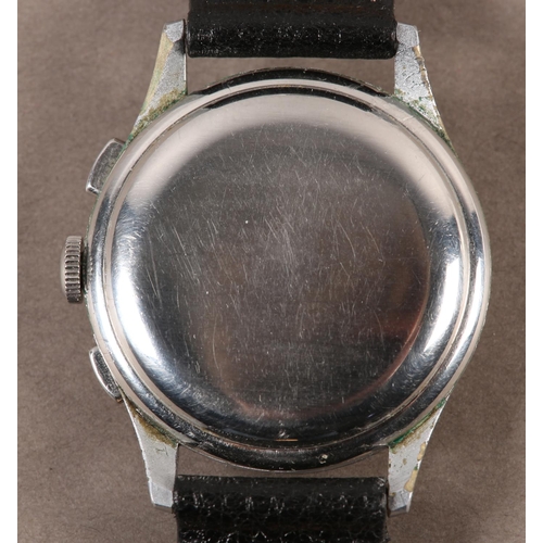 417 - AN EXCELSIOR PARK GENTLEMAN'S MANUAL CHRONOGRAPH WRISTWATCH c.1950, in chromed case with stainless s... 