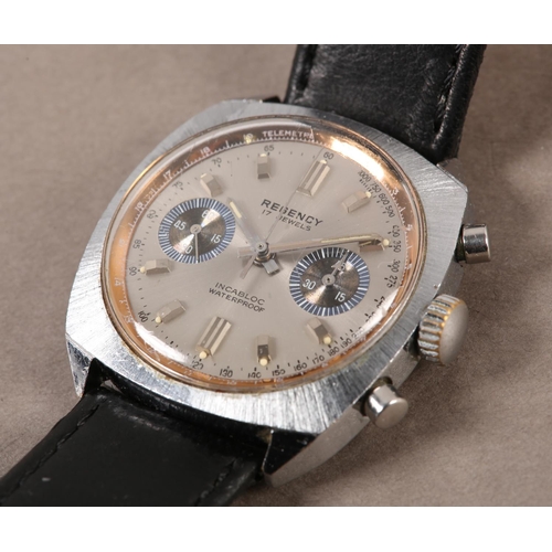 421 - A REGENCY GENTLEMAN'S MANUAL CHRONOGRAPH WRISTWATCH c.1975, in chromed textured cushion case with st... 