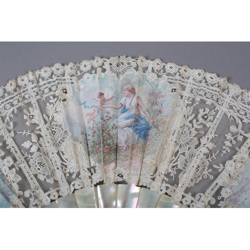 149B - A pretty Brussels Mixed Lace fan, the leaf mounted à l’anglaise on mother of pearl, burgau, includin... 