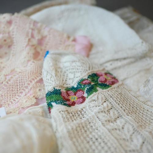 223 - Baby/young child’s bonnets, 19th and 20th century, to include a sprigged cotton bonnet with finely w... 