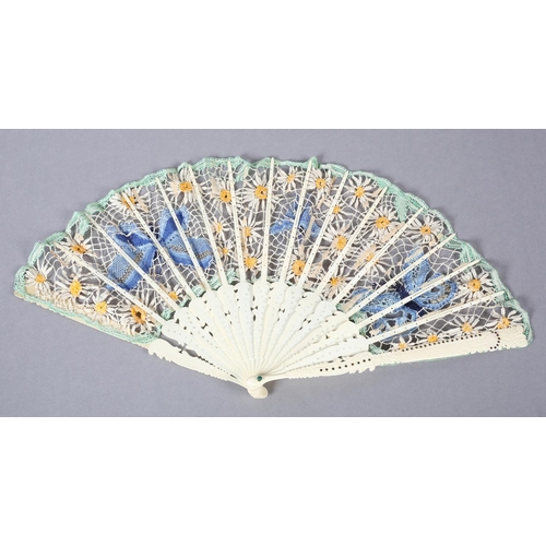 161 - Ann Collier: A unique handmade lace fan leaf created by Ann Collier, 20th century, the leaf worked w... 