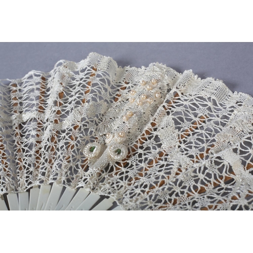 155 - Ann Collier: A unique handmade lace fan leaf created by Ann Collier, 20th century, the leaf worked w... 