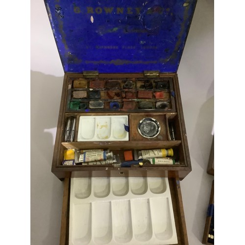 8 - A late 19th/early 20th century artists mahogany paint box by Rowney fitted with ceramic palettes and... 