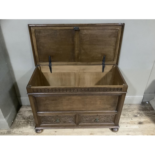 356 - A Victorian mule chest having a twin indented panel lift up top with arcaded frieze above a plain pa... 