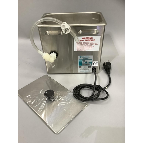 170 - An ultrasonic cleaning tank by Crest with heater and drain plus, approximate interior dimensions 23c... 