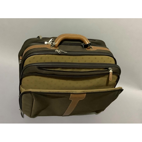 344 - A Samsonite weekender bag in brown