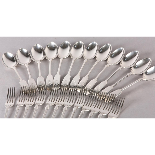 228 - A MATCHED SET OF TWELVE EDWARD VII SILVER DESSERT SPOONS AND FORKS, all fiddle back pattern with eng... 