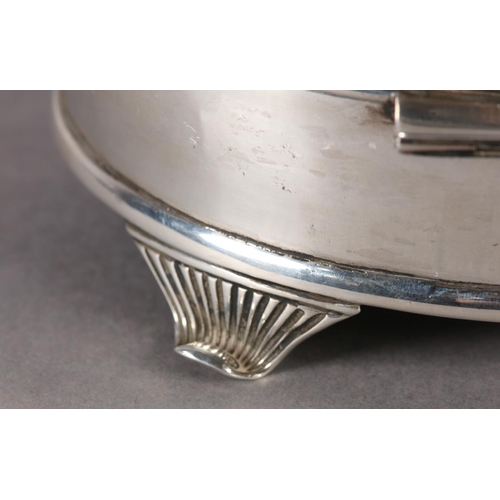 259 - A GEORGE V SILVER JEWELLERY BOX, engine turned hinged top of oval outline, with four tapered and ree... 