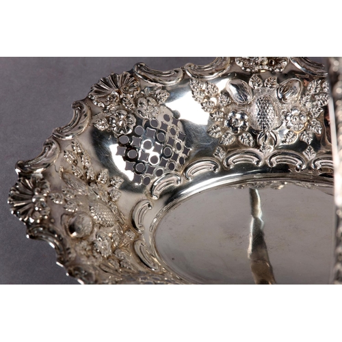 205 - A VICTORIAN SILVER FRUIT BASKET, Sheffield 1898 for Levesley Brothers, of oval outline, the pierced ... 