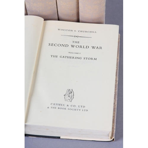 38 - CHURCHILL, WINSTON S - THE SECOND WORLD WAR, 6 vols set 1946-1954, cloth in d/w, 8vols, 1st ed., pub... 