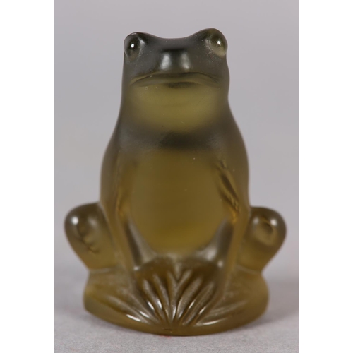 173 - A LALIQUE OLIVE FROSTED GLASS FROG SCULPTURE, signed 'Lalique France' in script to underside, late 2... 