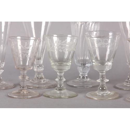 189 - FIVE EARLY 19TH CENTURY CORDIAL GLASSES, four with trumpet bowls on a basal knop stem and circular f... 