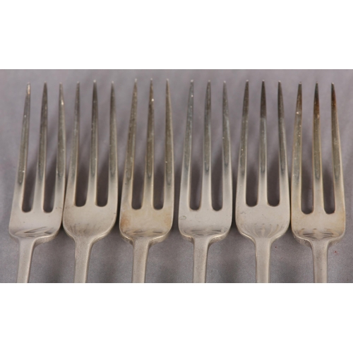 213 - SIX SILVER FORKS, London 1918-1927, Mappin & Webb, total approximate weight 14oz