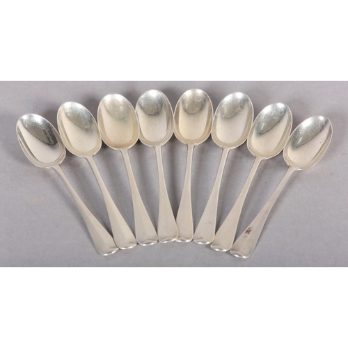 215 - EIGHT GEORGE V SILVER RAT TAIL DESSERT SPOONS, London 1932, for Goldsmiths & Silversmith Co Ltd, tot... 