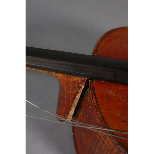 4 - A LATE 19TH/EARLY 20TH CENTURY CELLO, unlabelled, two piece back, 29.5 inches, 75cm, with soft case,... 