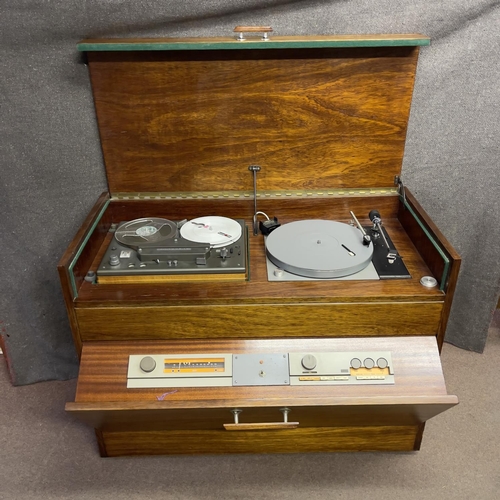 19 - A rare and unusual stereo hifi component system from the late 1960s fitted in a custom built cabinet... 