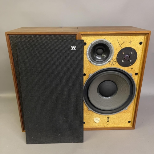 21 - A pair of vintage Wharfedale Dovedale 3 loudspeakers, with switchable circuits and removable front c... 