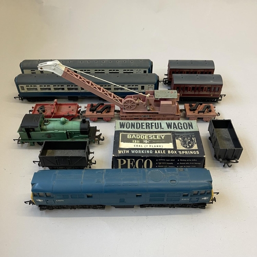 5 - Hornby OO gauge Class 31 Inter City diesel locomotive, along with Hornby Dublo BR green 0-6-0 tank l... 