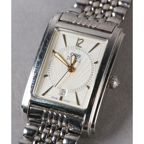 264 - AN ORIS AUTOMATIC DATE WRISTWATCH, c2000, in stainless steel case, 25 jewelled lever movement engine... 