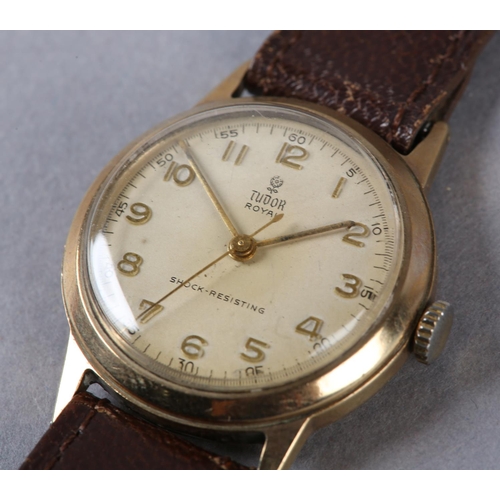 242 - A TUDOR GENTLEMAN'S ROYAL MANUAL WRISTWATCH, c1952, in 9ct gold case made for ROLEX by AL Denison no... 