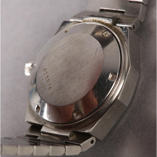 280 - A ROTARY GENTLEMAN'S COMMODORE DAY, DATE AUTOMATIC WRISTWATCH, c1975, in an octagonal stainless stee... 