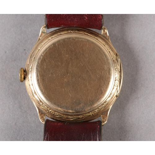 252 - A GENTLEMAN'S DRESS WRISTWATCH c1928 in 9ct gold hinged case no 32779, Swiss 15 jewelled lever manua... 