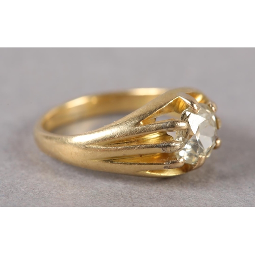 203 - AN EDWARD VII SINGLE STONE DIAMOND RING in 18ct gold, the Old European cut stone claw set in a gentl... 