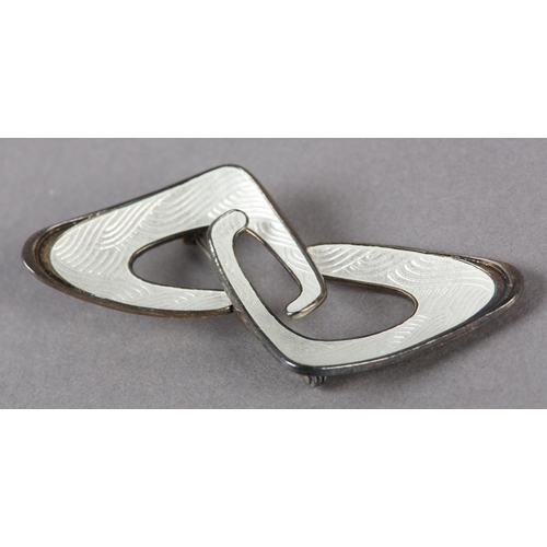 224 - A NORWEGIAN GUILLOCHE SILVER BROOCH BY IVAR T MOLTH C1960 interlocked open forms with silver opalesc... 