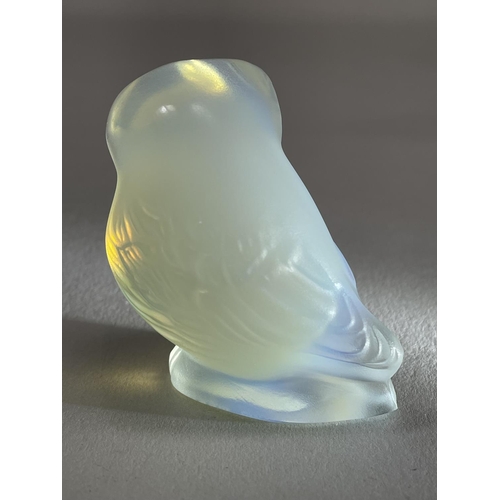 131 - A LALIQUE OPALESCENT GLASS OWL, signed to underside Lalique France, 5.5cm high