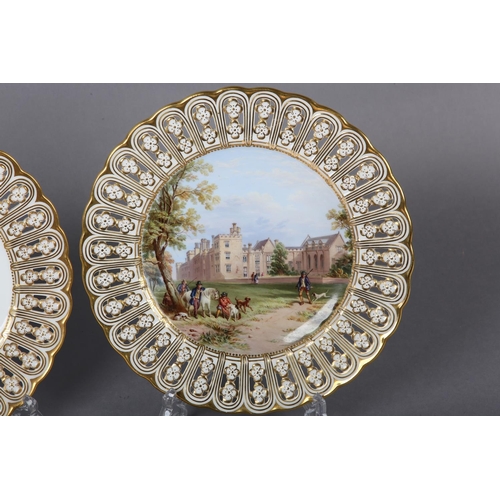 84 - THREE EARLY 18TH CENTURY MINTON PORCELAIN CABINET PLATES, hand painted with Cobham Hall, Kent, Penhu... 