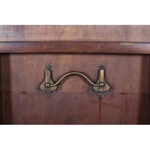 372 - A MID 19TH CENTURY ROSEWOOD BREAKFAST TABLE, having a circular tilt top with bead and reel to the fr... 