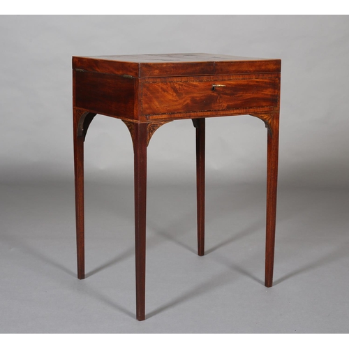 368 - A GENTLEMAN'S LATE 18TH CENTURY FIGURED MAHOGANY CROSSBANDED AND INLAID DRESSING TABLE having twin f... 