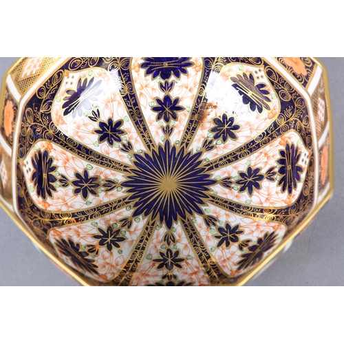 96 - A ROYAL CROWN DERBY IMARI DISH of octagonal outline, date cypher for 1928, 18.5cm diameter x 8cm hig... 