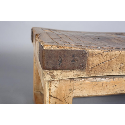 430 - AN OAK BUTCHER'S BLOCK, early 20th century, the square framing now reduced for use as a coffee table... 