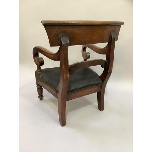 436 - Mid 19th century apprentice piece child's bar back chair, 49cm high