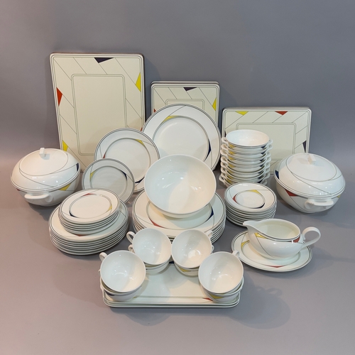 20 - A Villeroy and Boch 'Trio' bone china dinner and tea service c.1985 for eight settings, comprising: ... 