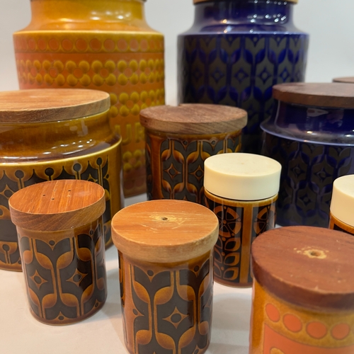 133 - Hornsea pottery 'Heirloom' ware in blue/black including three storage jars, 20cm and 11.5cm high, Sa... 