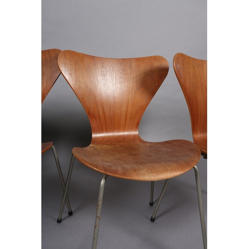 23 - Arne Jacobsen (1902-1971) for Fritz Hansen, Ant chairs (series 7), a set of four, teak veneered lami... 