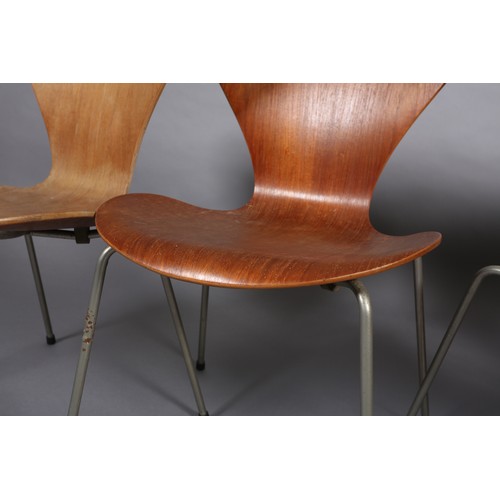 23 - Arne Jacobsen (1902-1971) for Fritz Hansen, Ant chairs (series 7), a set of four, teak veneered lami... 