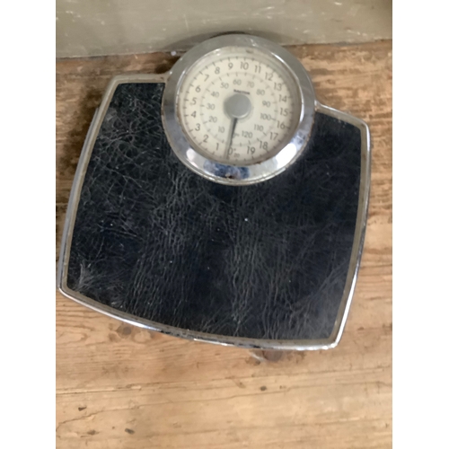 118 - Salter scales, metal storage boxes, Bush radio