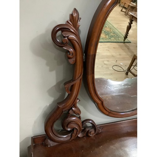 174 - A Victorian mahogany Duchess dressing table